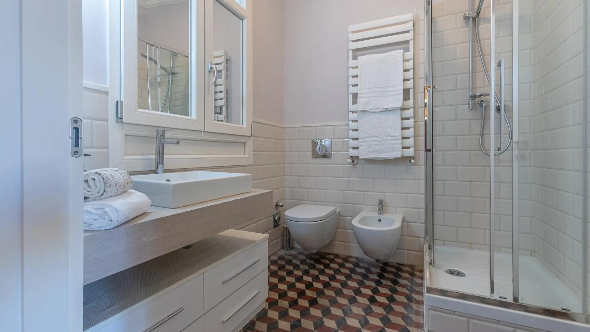 Bolo Stay Central Apartment 볼로냐