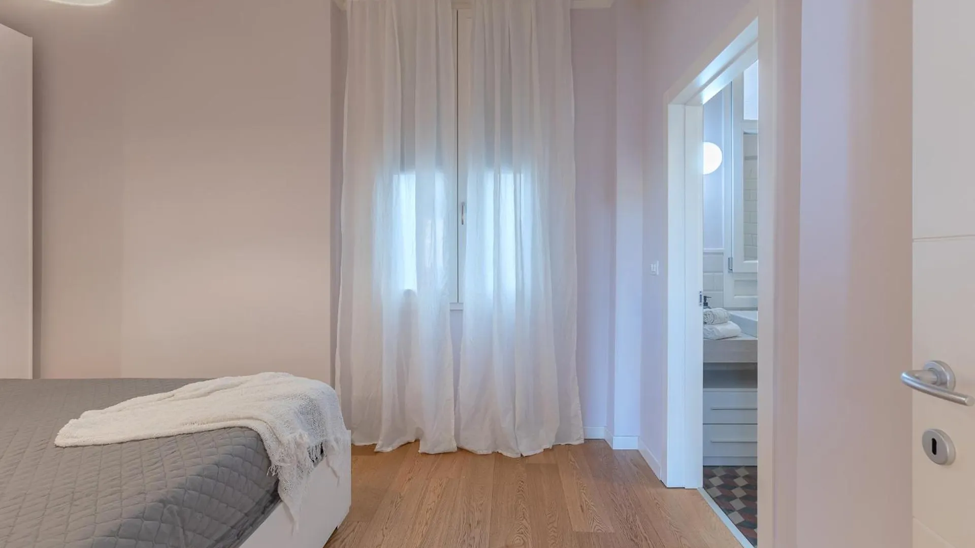 Bolo Stay Central Apartment ボローニャ
